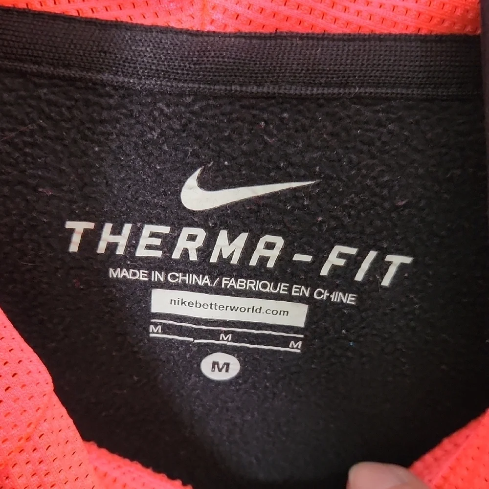 Nike Pink Hooded Thermafit Sweatshirt with Cuffed Sleeves